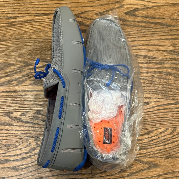 Swims Men's Gray and Blue Slip-On Loafers - Picture 3 of 3